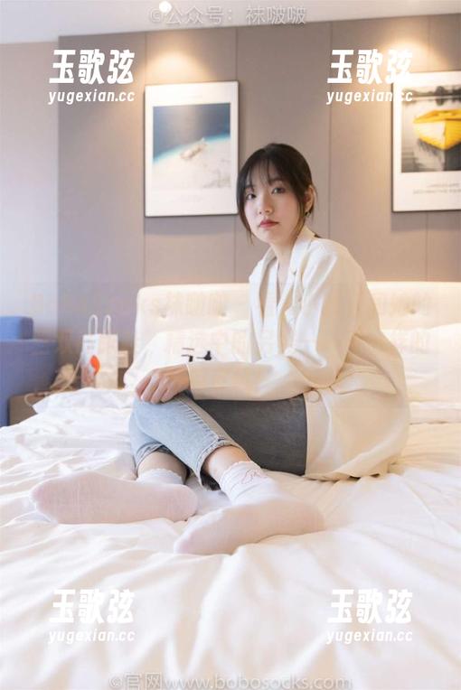 BoBoSocks袜啵啵 - 看，小甜豆和她的三双高跟鞋，精选中的另类——不一样的俏皮风！