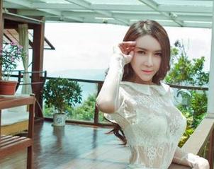 GIRLT果团网 – 当龚玥菲化身制服女神：图片分享，真相只有一个，那就是太好看了！