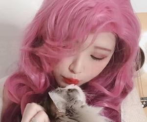 如果镂空有一种温柔的语言，那一定是Hana Bunny的私拍作品在说话。