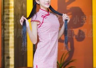 IMiss爱蜜社 – 这个夏日，小宝酱妥妥是球场上的那阵风，掀起的美图想必会让人想倒在草坪上。