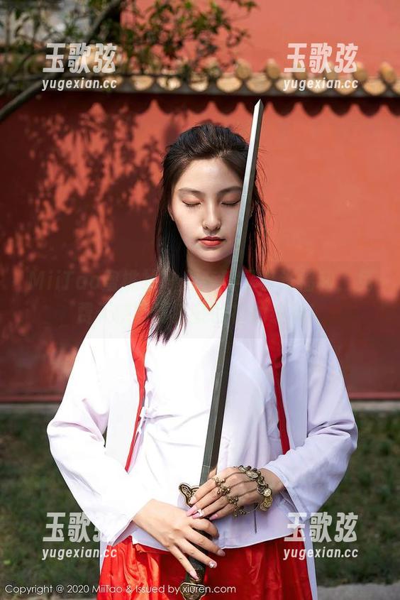 MiiTao蜜桃社 - 月音瞳又来送福利，免费天使写真妥妥的神仙级别！