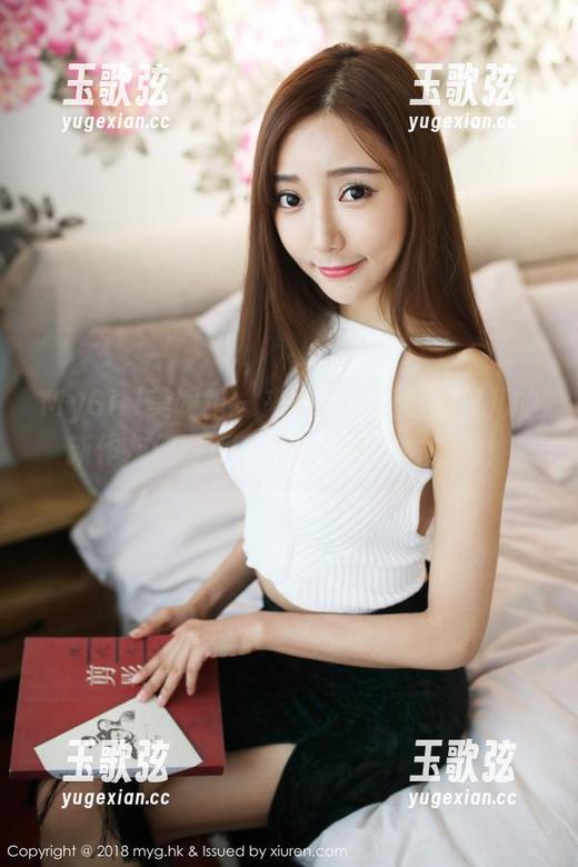 MyGirl美媛馆 - 来吧，下载嘉宝贝儿的新作灰丝写真，心动也是一种能力！
