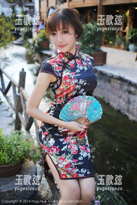 MyGirl美媛馆 - 当妮儿Bluelabel的自拍遇上灯光，不一般的图包现身！快来看原图！