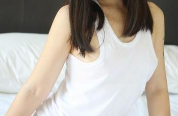 MyGirl美媛馆 – 小海臀rena的白色写真，高清呈现，忍不住多看一眼。