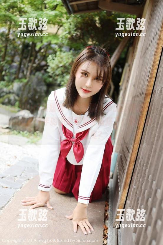 MyGirl美媛馆-徐微微mia MyGirl美媛馆 - 徐微微mia的圣诞新装,看来今年的派对要穿穿搭搭了!最新美图一探究竟?