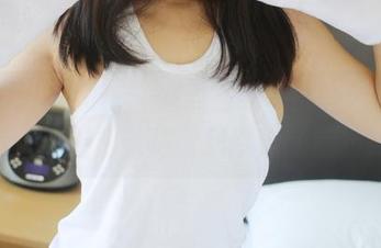 MyGirl美媛馆 – 紧致在眼前！许诺sabrina的高清丝袜图册带你翩翩起舞