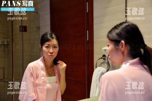 PANS写真 - 一窥佳钰的黑白全套，想起了好多我自己的糟心事…