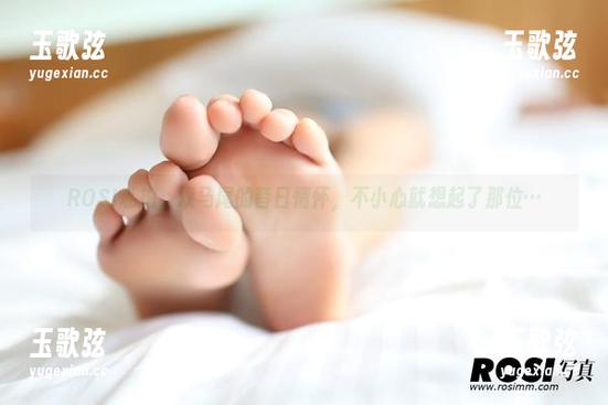 ROSI ROSI私拍,双马尾的昔日情怀,不小心就想起了那位…