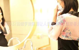 作品别致，ROSI的嫩学妹制服让人想起校园里那段春天的气息
