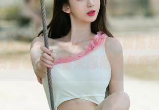 UGirls尤果网 – 怎样才能不被陈幼伊的泳装资源吸引，看来得彻底免疫了。