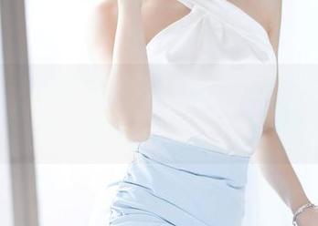 XIAOYU语画界 – 徐莉芝Booty的女王美图，好吧，舔屏中…能不能快点看？