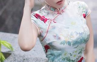 Xiuren秀人网 – 突然爱上了周于希Sally的裤里丝，资源就那样不经意间迷住我。