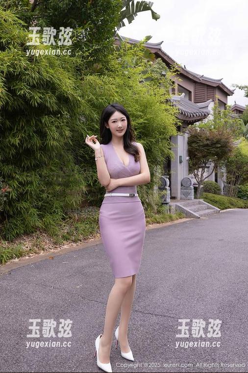 Xiuren秀人网 - 娜娜子呀的新玩意：高跟鞋最新作品集，虽高但不至于飞