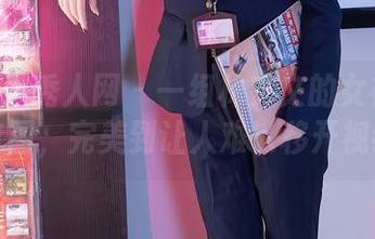 Xiuren秀人网 – 一组林文文的女神高清套图，完美到让人难以移开视线