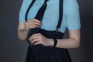 Xiuren秀人网 – 不得不说，柚柚小奶瓶的校服私拍，让人怀念那张校园的报到通知书！
