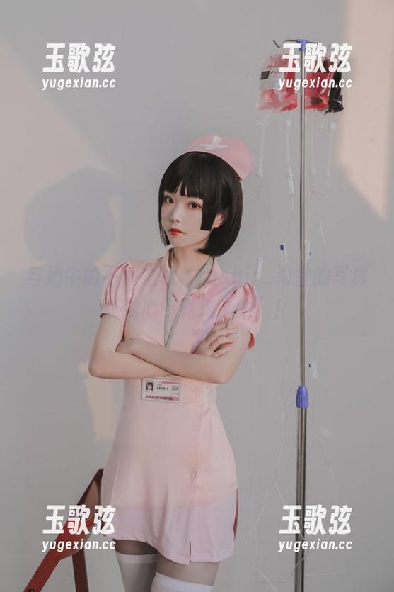 与奶牛的不解之缘，fushii_海堂的写真让我心中默念“牛”！