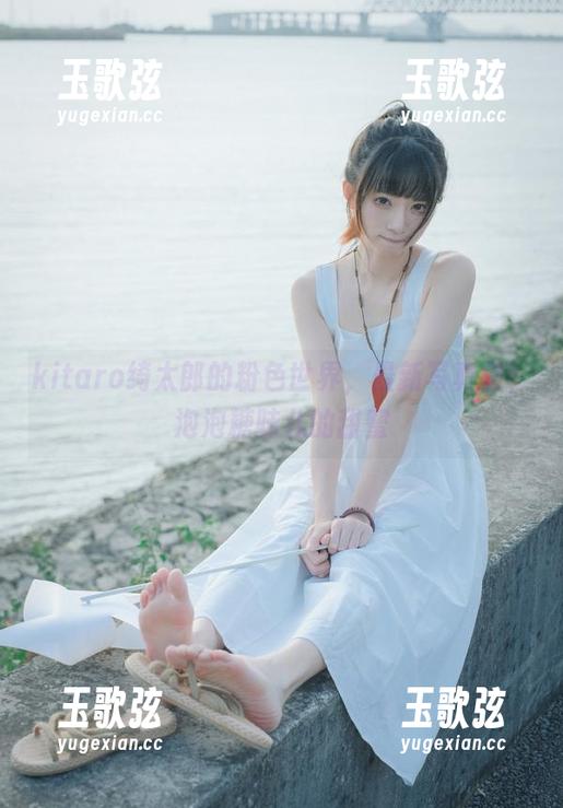 kitaro绮太郎的粉色世界，最新写真集，泡泡糖味儿的甜蜜