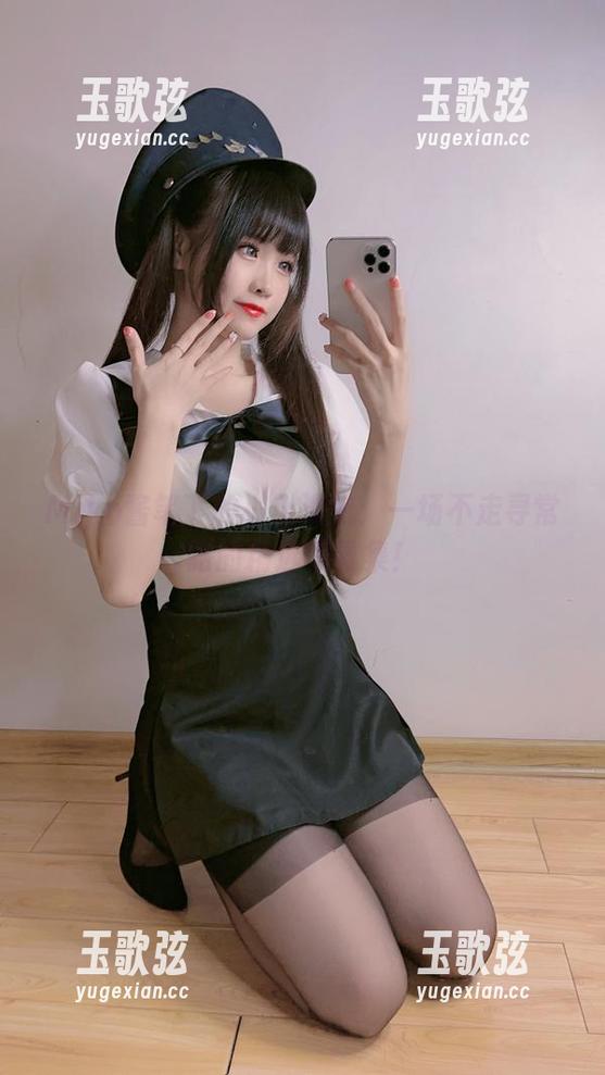 Miko酱笔下的小小溪流：一场不走寻常路的精选写真集！