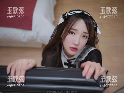 在线追随者注意了！yeeun孙乐乐和DJAWA的亲密图集，完美不需要滤镜