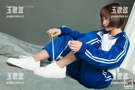 丽柜 - 左左的JK，高清展示下那些被忽略的细节。