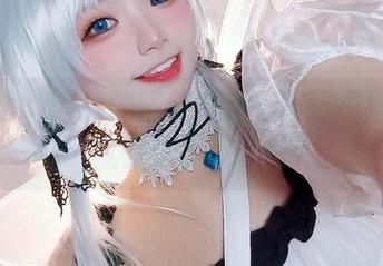 伊喵君_Nya的明日方舟，高清原图给的就是这份调皮！