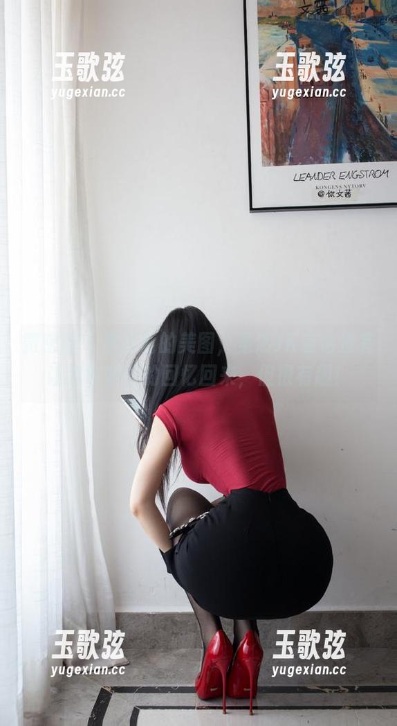 微密圈 - 你文茜的美图，虽然JK装也没有让我中学时的回忆回来，但很有趣！