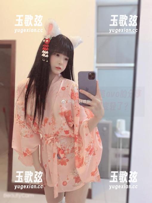 透明女仆合集大放送，佳佳酱ovo的分享让人恍惚，是不是空气都变轻了？