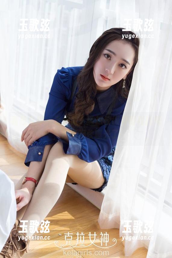 克拉女神 - 看宋黛，能把校服穿出花儿来，原图都快曝光了
