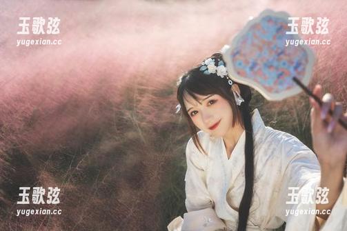 兔子Zzz不吃胡萝卜 兔子Zzz不吃胡萝卜最新写真集:《花嫁》的花瓣轻轻颤动