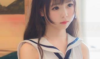 向小圆在浴缸里的样子，高清壁纸里的这份温柔让人心神荡漾。