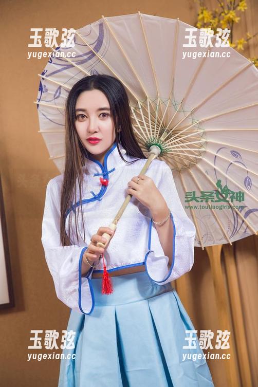 头条女神-乔安 头条女神 - 乔安的水手服现场,在线和原图都是一波三折!
