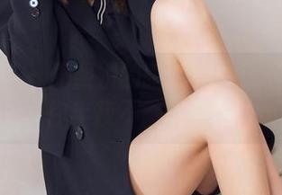 头条女神 – 周熙妍的睡衣合集：看完保证你半夜不敢出门！