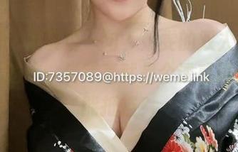 微密圈 – 偏要说一句，奶雯的双人作品集，最新的这一辑简直就是个诱惑陷阱，谁能抵挡？