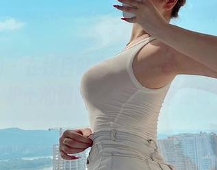 微密圈 – 在线目睹安妮yoo的美图，那个护士的调调，别有一番滋味