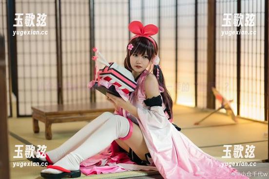 小仓千代w又换短裤了，原图最新一季的“腿展”？