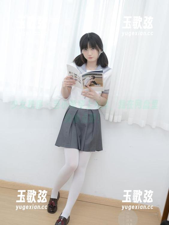 少女秩序-小葵 少女秩序 - 当小葵穿上灰丝,我在网盘里偷偷点赞!