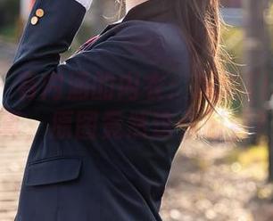尤蜜荟 – 有内涵的内衣：娜娜TINA的写真，原图竟然这么耐看？