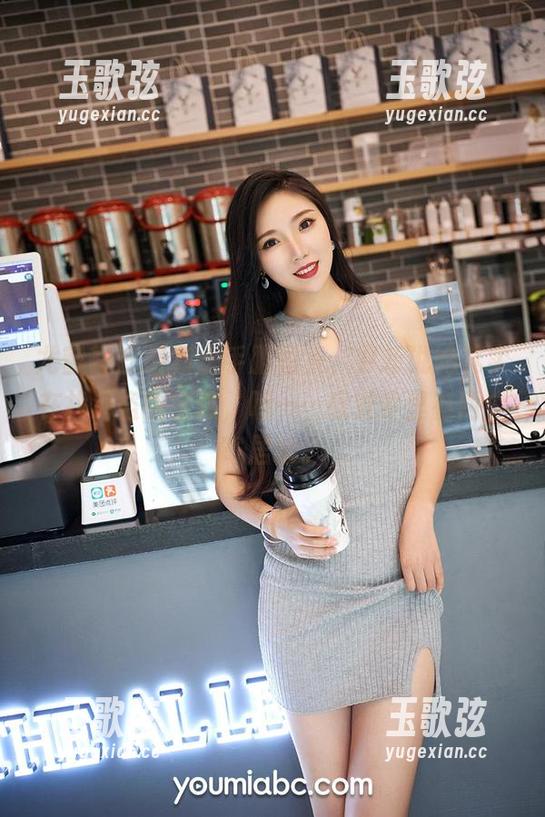 尤蜜荟 - 最新水手服图集，尹菲说她其实在找海盗的宝藏，嗯……感觉梦里有两个寄居蟹。