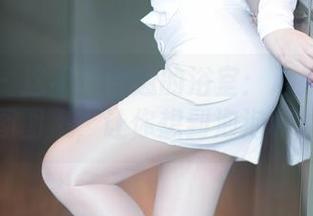 尤蜜荟 – 这不是普通的浴室：心妍小公主的美图图集，让你想到泡泡和曲线！