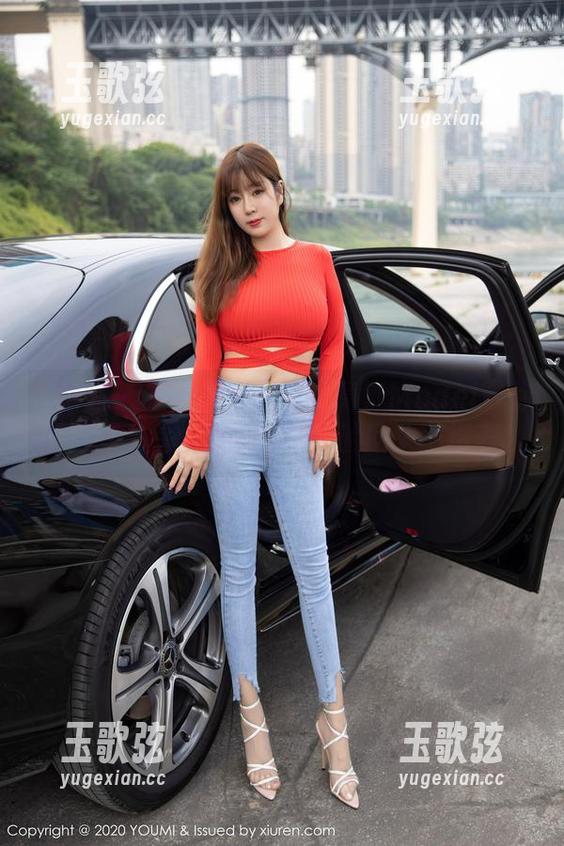 尤蜜荟-葛征Model 尤蜜荟 - 校园高清影像:葛征Model带你探秘自习室,那张睡觉的脸回头率爆表!