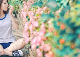 推女神 – 双人写真，朱赢Molly的青春趣事与不寻常背景