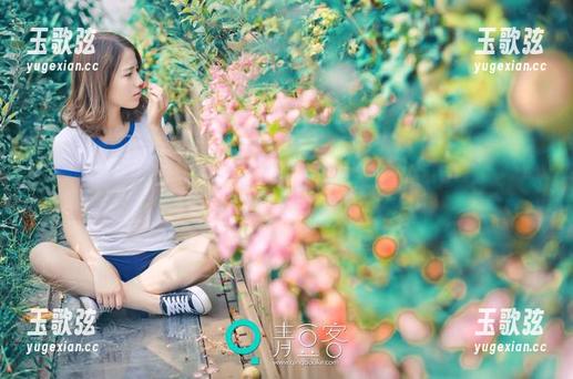 推女神 - 双人写真，朱赢Molly的青春趣事与不寻常背景