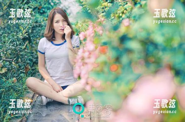 推女神-歆小兔chobits 推女神 - 若隐若现的棉袜魅力,查收歆小兔chobits的高清合集吧!