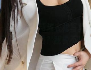 星颜社 – 李丽莎的新连衣裙写真集：你以为只是一件衣服？我看不止于此