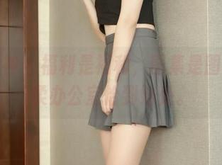 梦丝女神 – 福利是福利，图集是图集，苏柔办公室恰到好处。