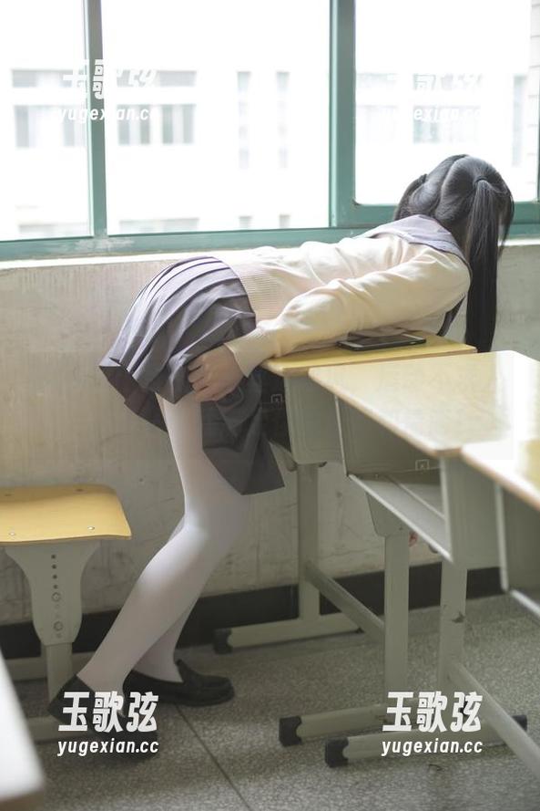 森萝财团 森萝财团推出的黑丝运动风,运动不求人,套图一个就满足你的智商和情商!