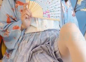 图片里的JK白丝美足，来源于森萝财团，下载后你的手机会不会变得更美。。。