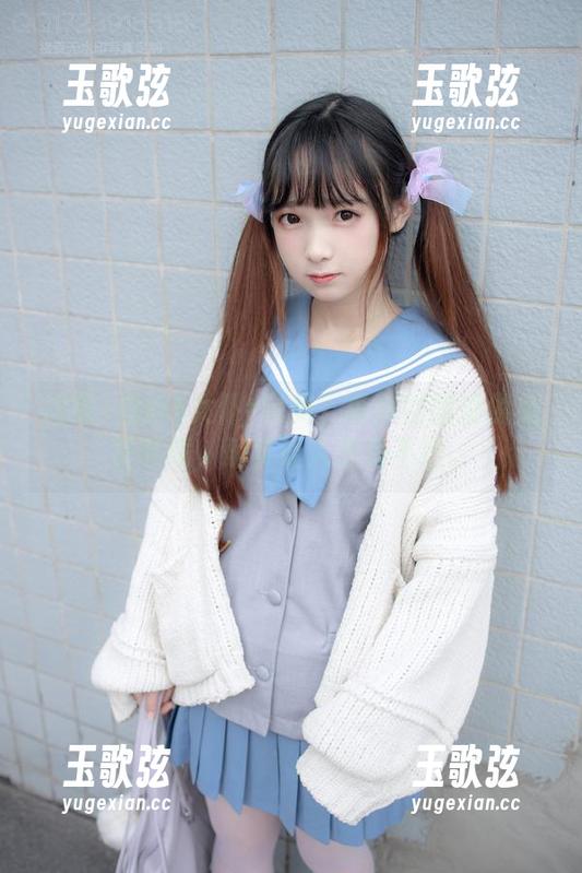 森萝财团 眼镜+白丝+女仆=完美?森萝财团提供免费下载,确实让人思索不已。
