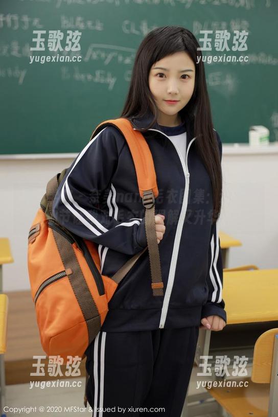 模范学院-奈美nana 模范学院 - 奈美nana毛衣图集:这些高清细节让我对毛衣的理解又升华了?