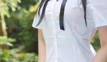 模范学院 – 梦梵再出新作，油亮到连圣光都躲得远远的。